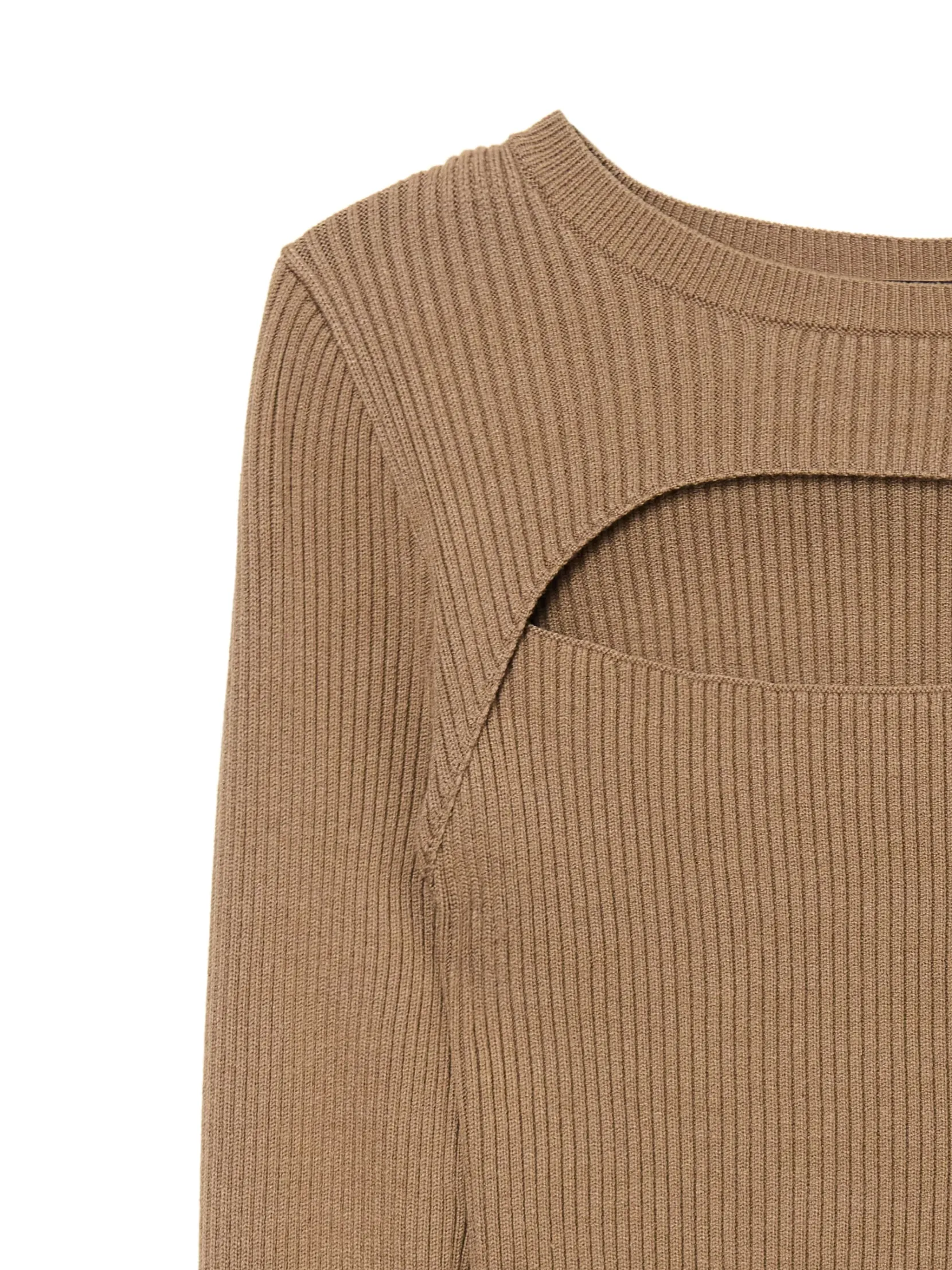 New sweter z wycięciem z przodu Swetry