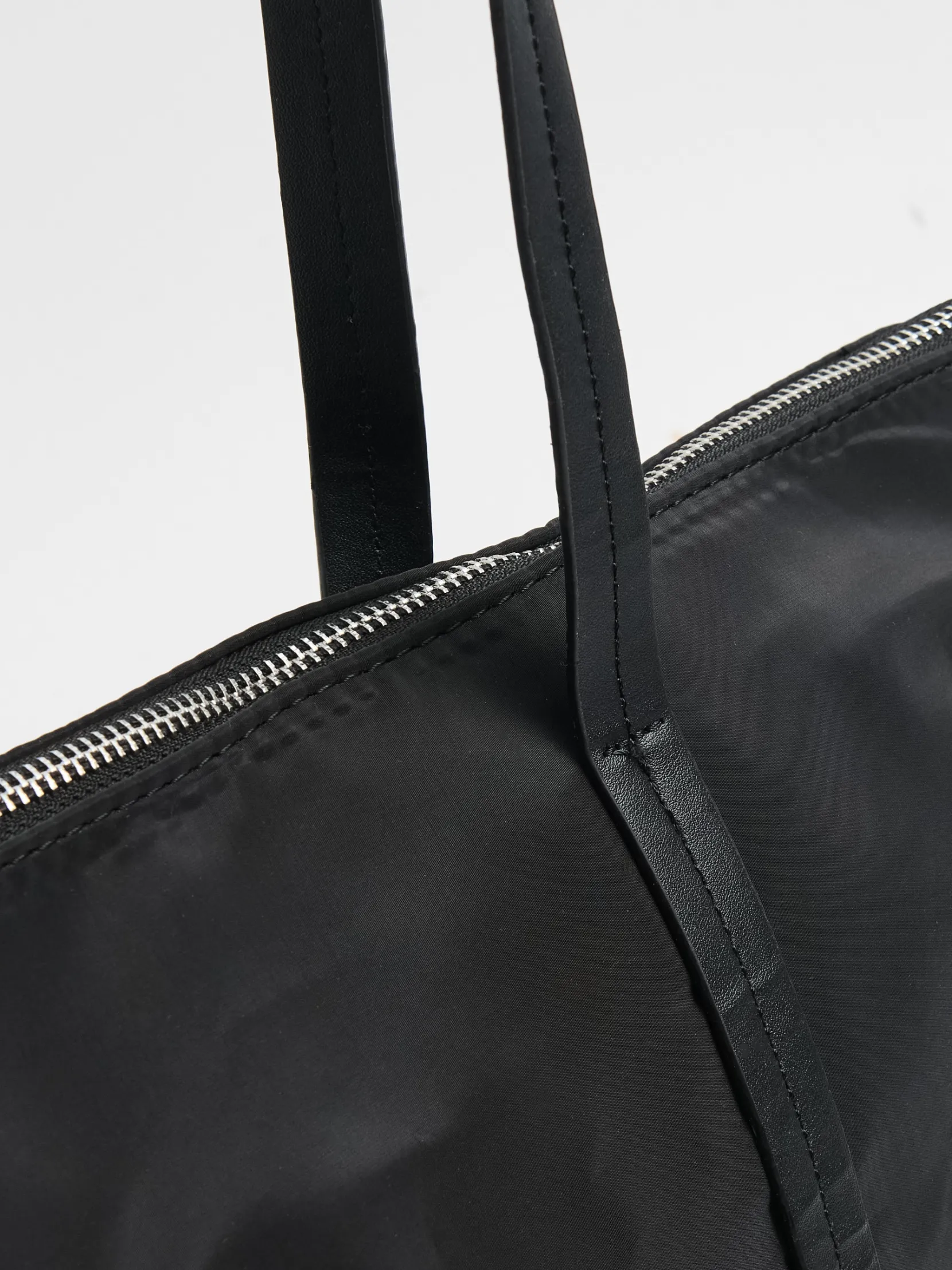 Clearance Czarna torebka shopper Torby, Plecaki