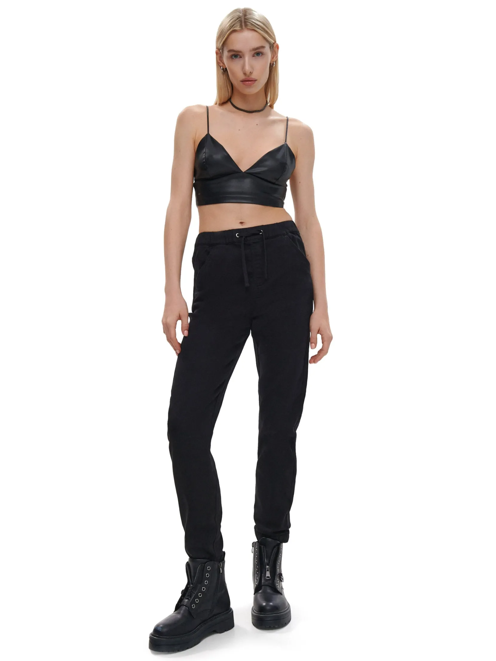 Clearance Czarne jeansowe joggery slim Jeansy