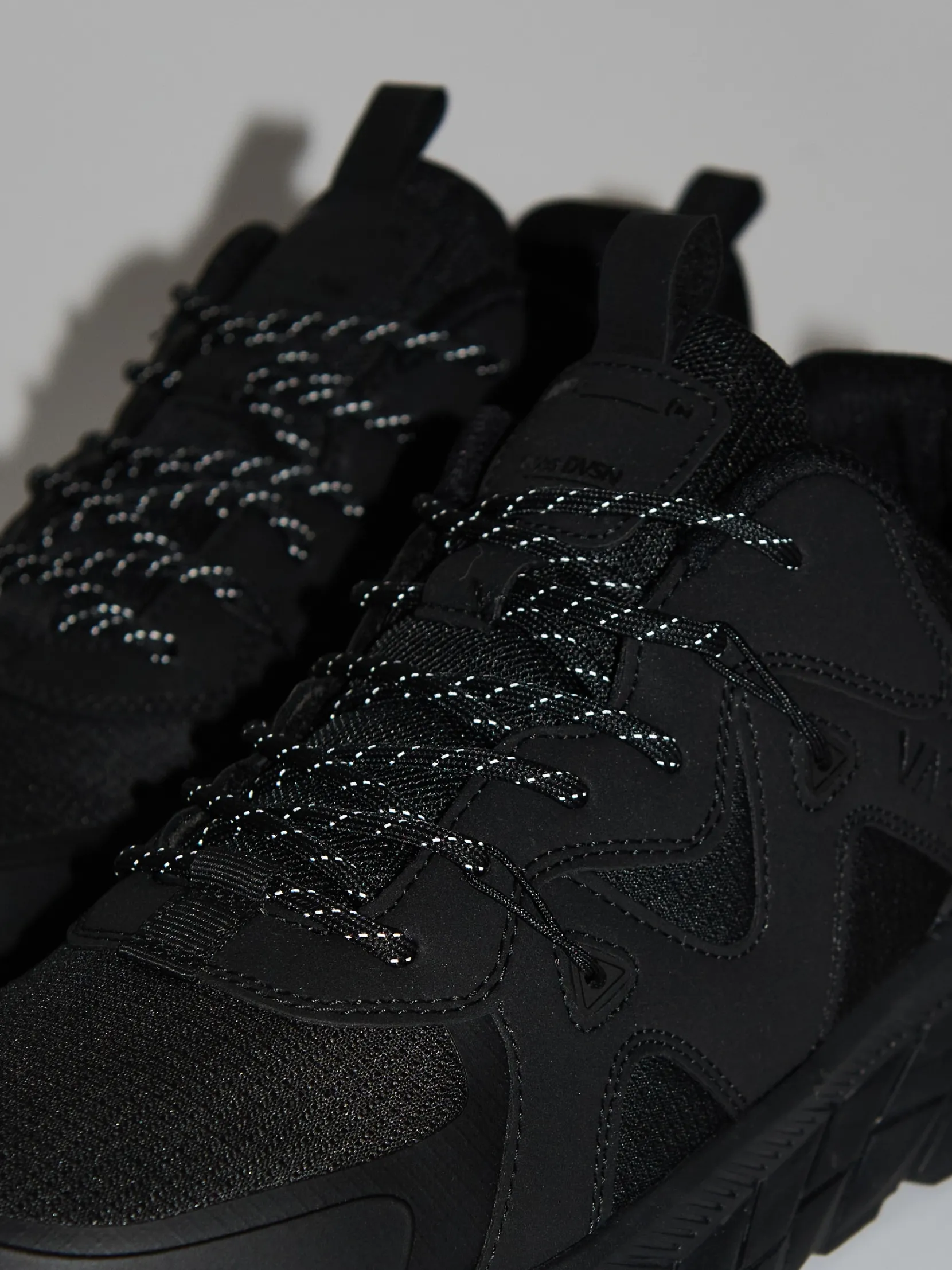 Fashion Czarne sneakersy chunky Sneakersy