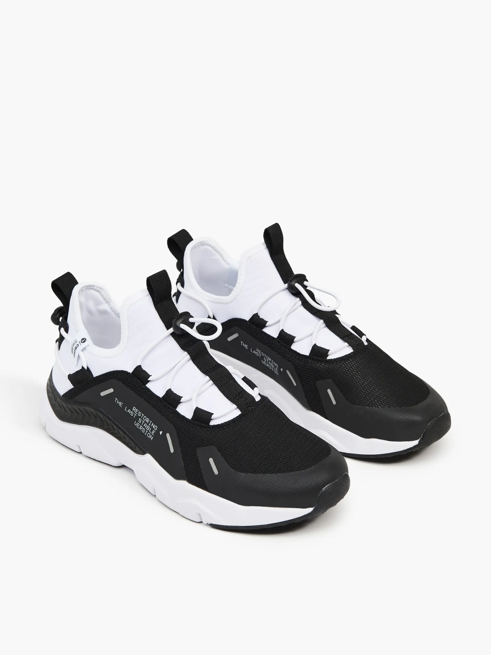 Hot Czarno-białe sneakersy z odblaskowymi detalami Sneakersy