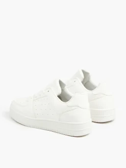 Hot Gładkie białe sneakersy Sneakersy