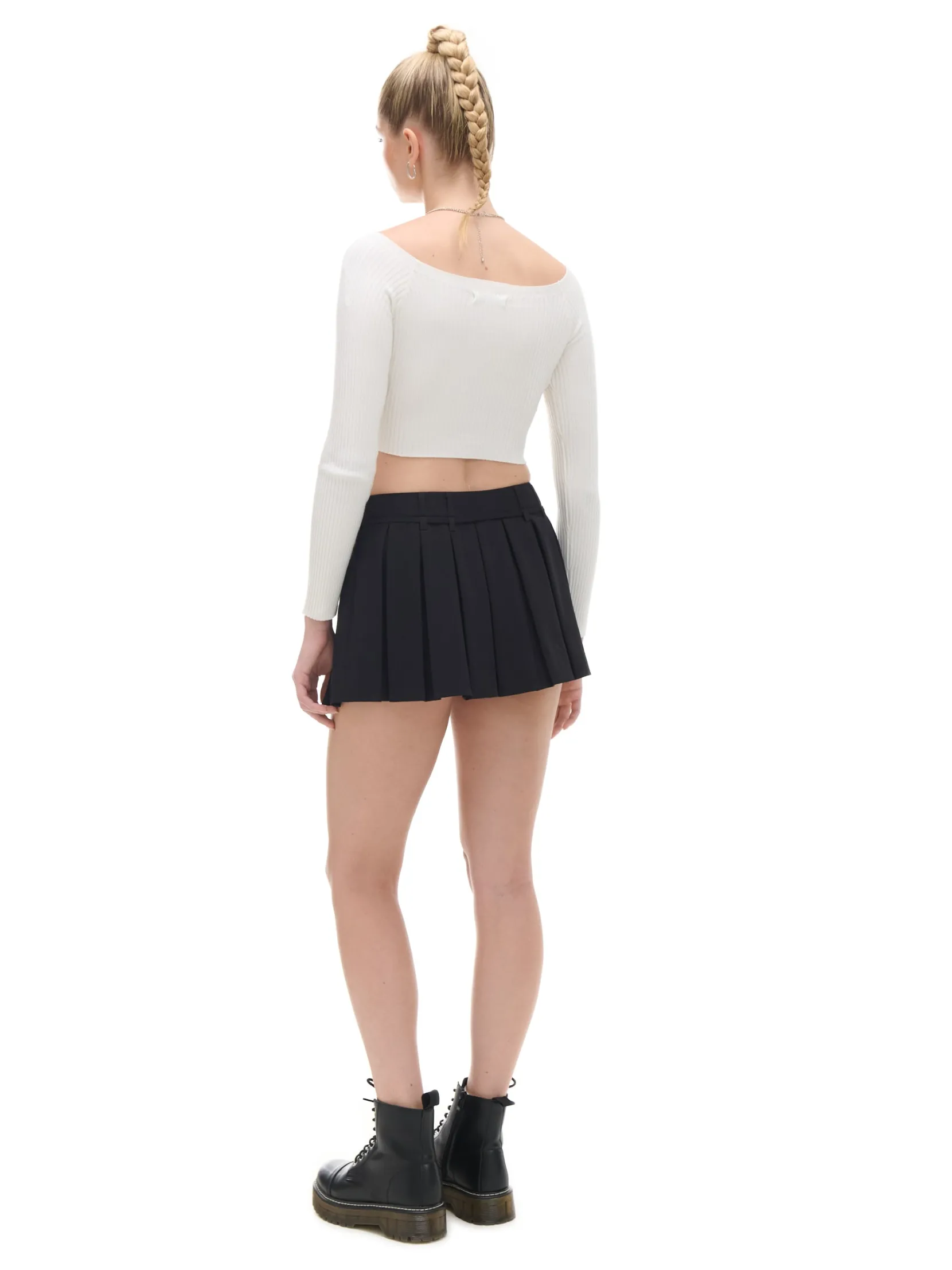 Hot sweter z odkrytymi ramionami Swetry