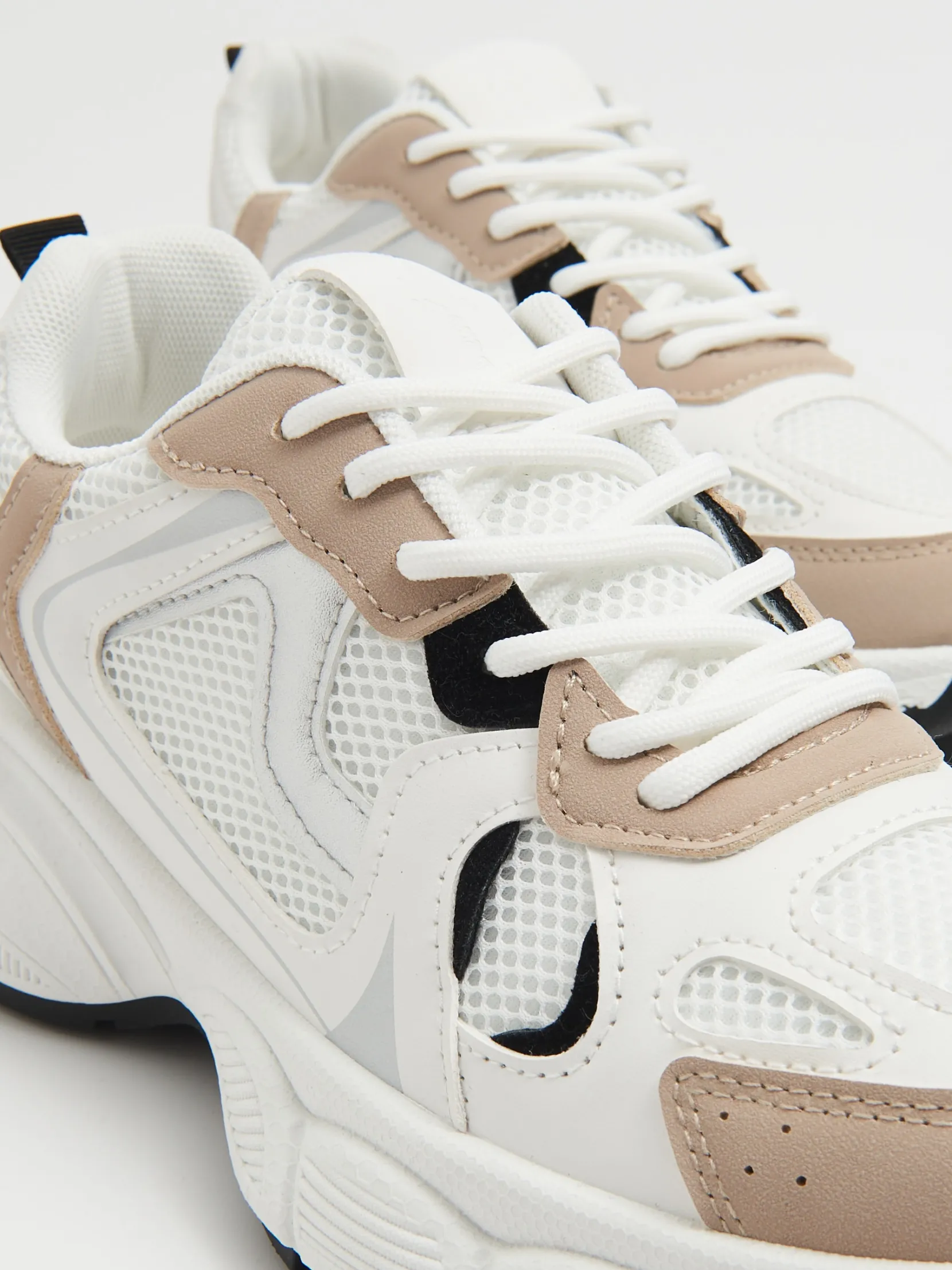 Hot Sportowe sneakersy Sneakersy