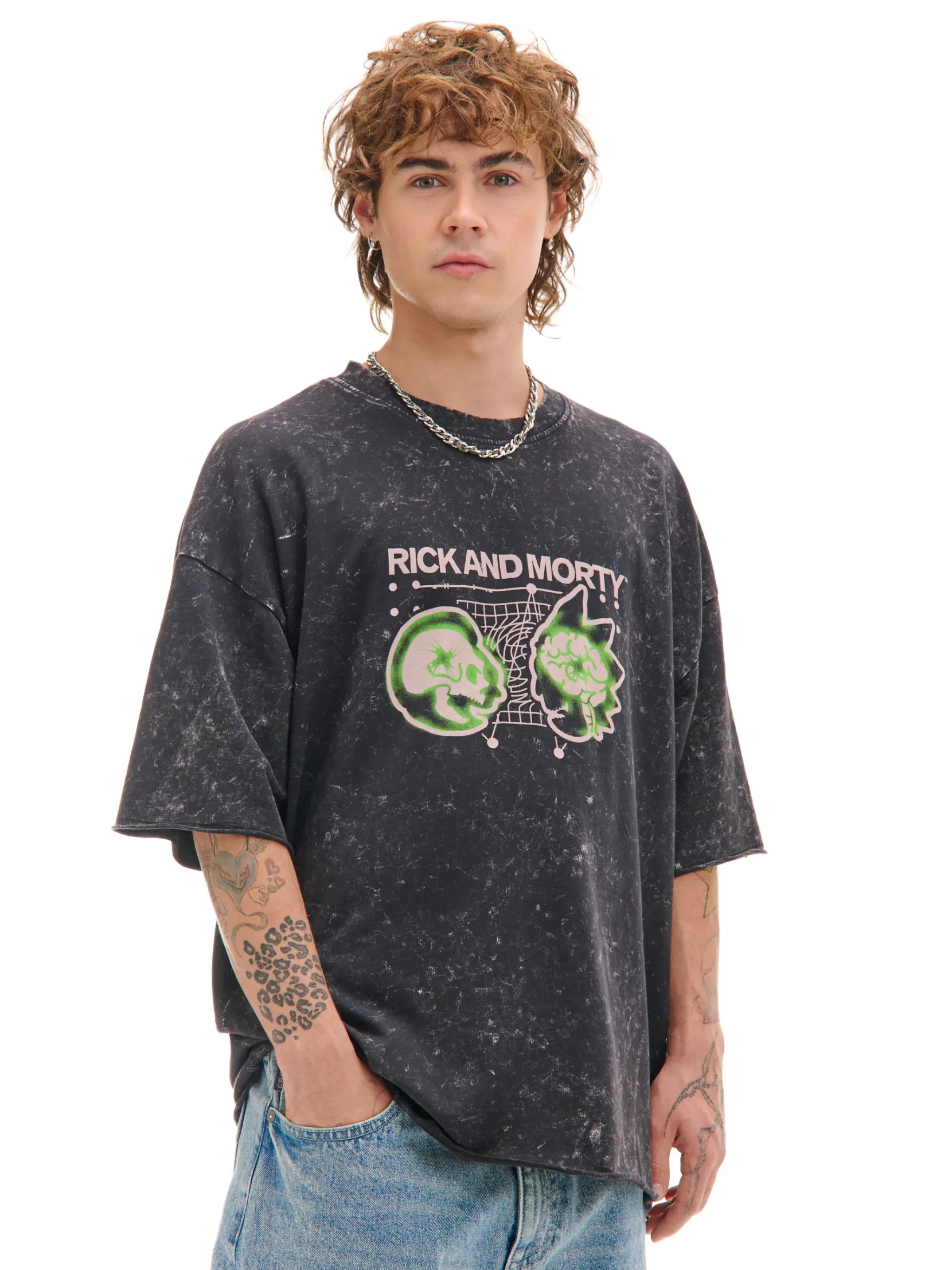 Online T-shirt z efektem sprania Rick i Morty Koszulki